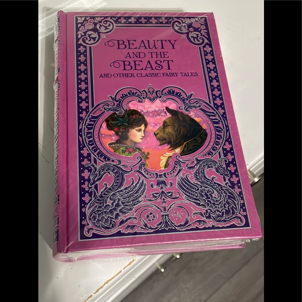 Beauty and the beast fairytale book